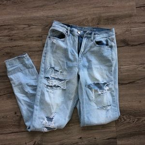 American eagle mom jeans